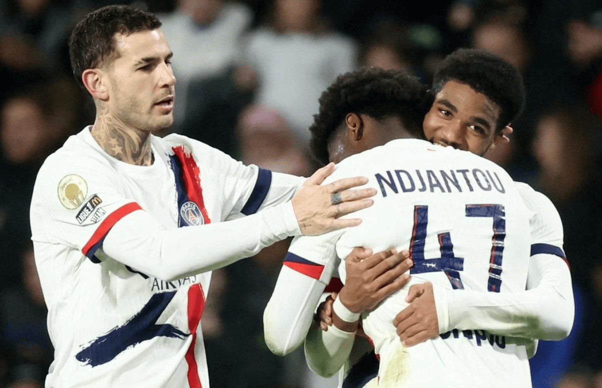 小吃摊位翻 小吃摊位翻